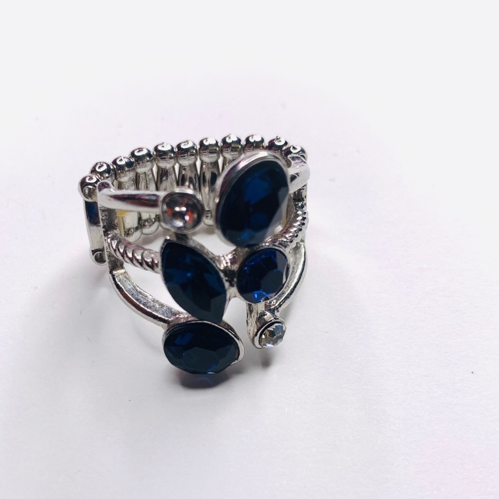 Blue ring - Picture 3 of 3